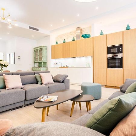Espectacular Casa De 6 Dormitorios, 7 Banos Y 2 Terrazas Sevilla Kültér fotó