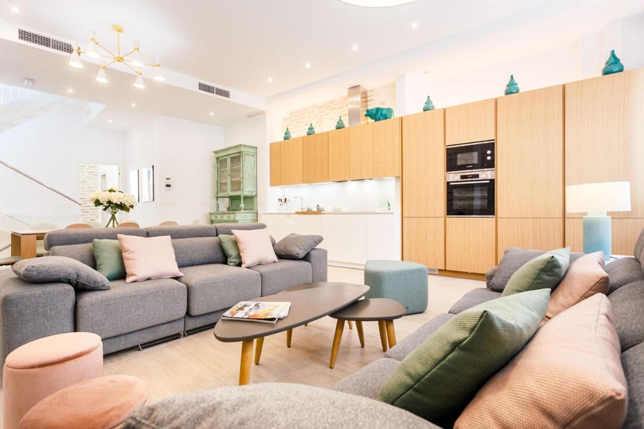 Espectacular Casa De 6 Dormitorios, 7 Banos Y 2 Terrazas Sevilla Kültér fotó