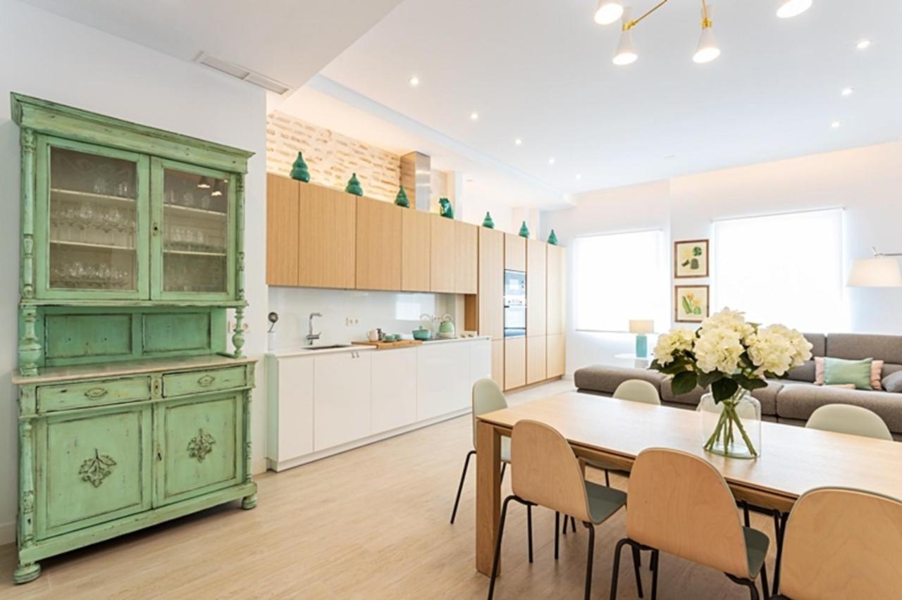 Espectacular Casa De 6 Dormitorios, 7 Banos Y 2 Terrazas Sevilla Kültér fotó