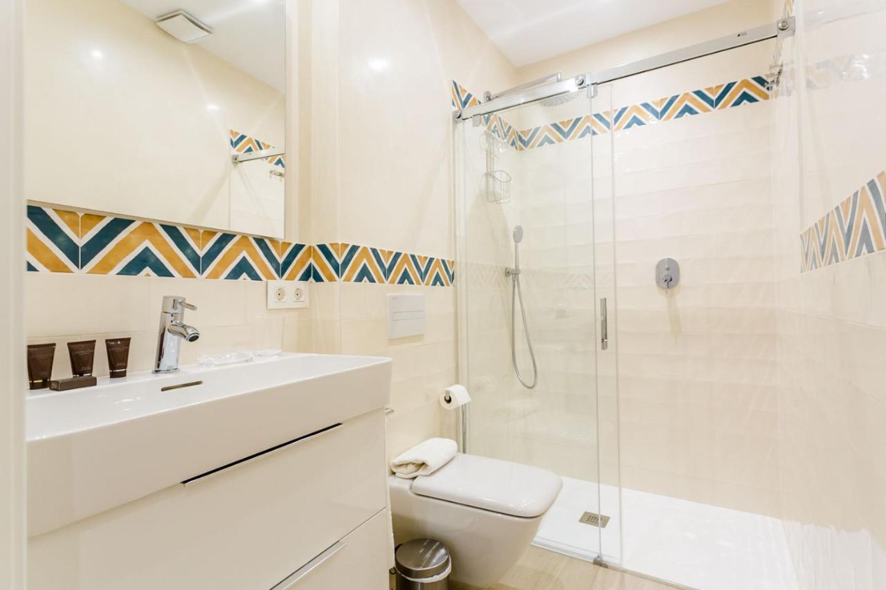 Espectacular Casa De 6 Dormitorios, 7 Banos Y 2 Terrazas Sevilla Kültér fotó