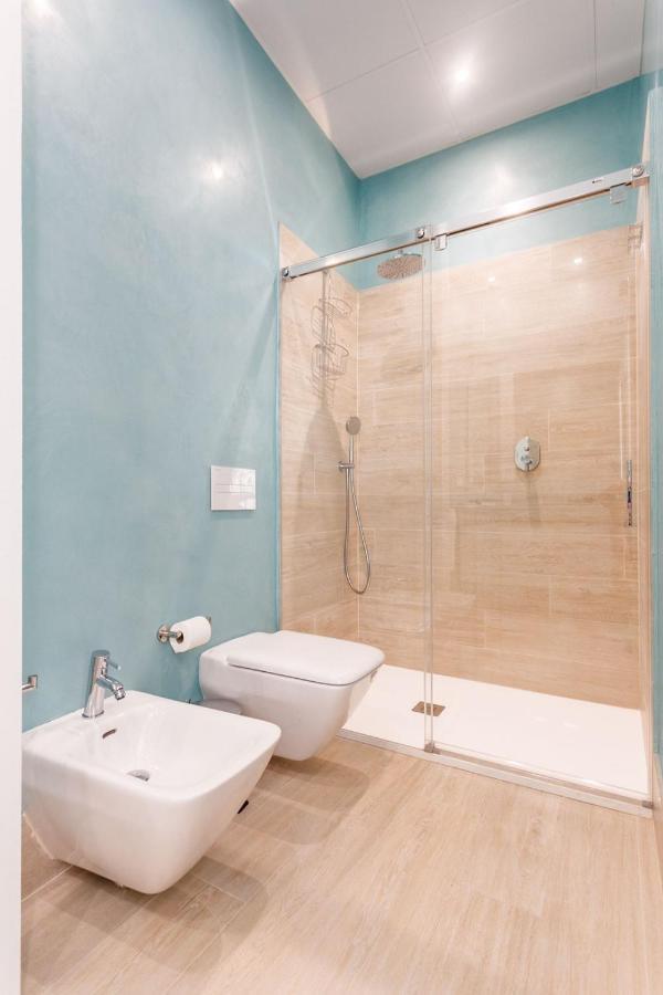 Espectacular Casa De 6 Dormitorios, 7 Banos Y 2 Terrazas Sevilla Kültér fotó